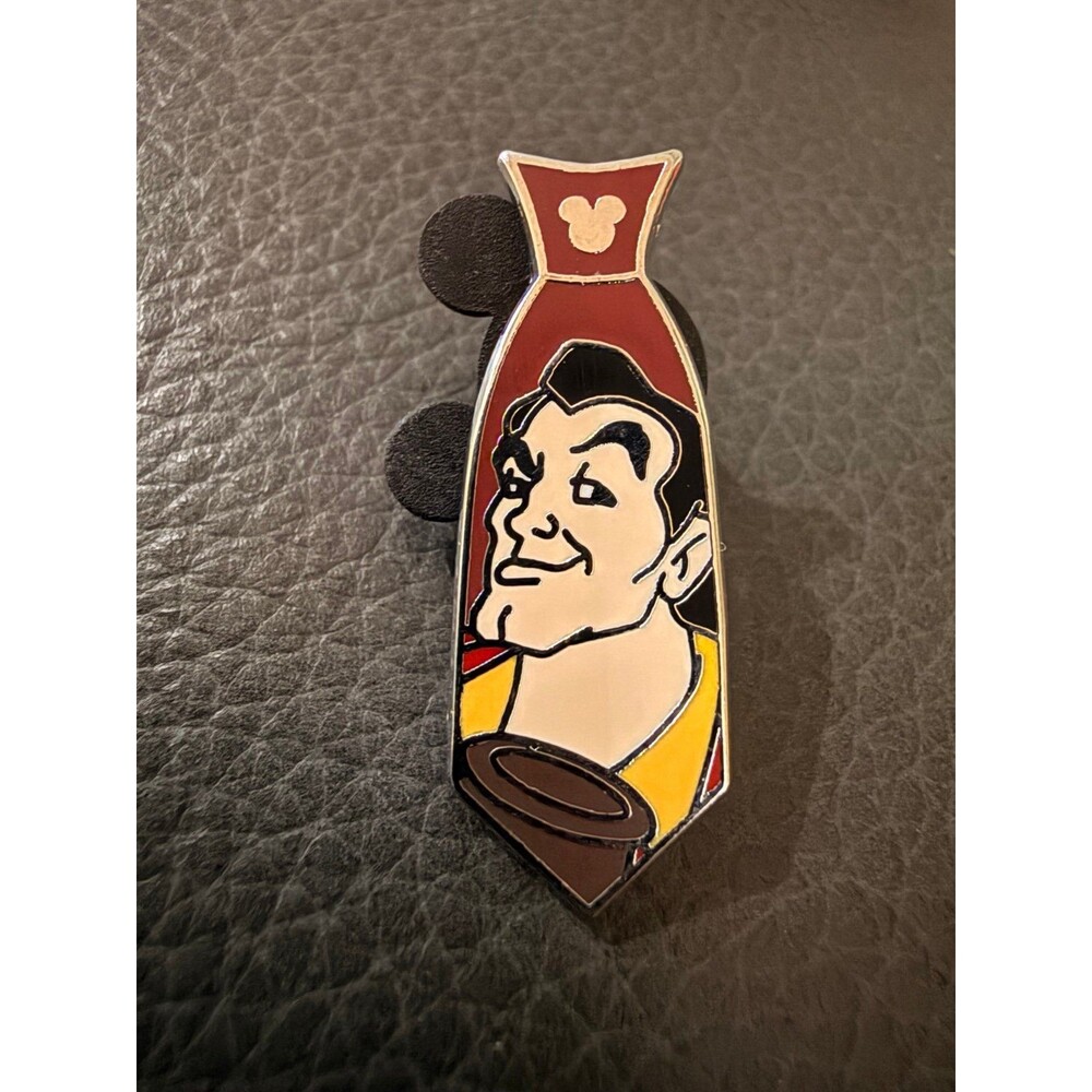 2015 Hidden Mickey Disney Villain Neckties trading pin